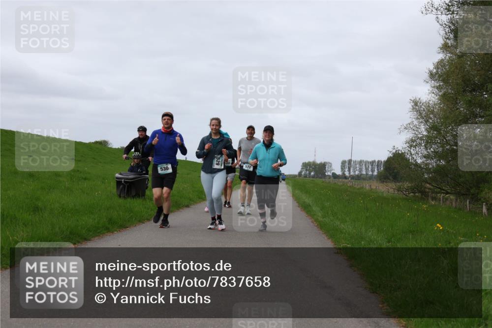04.05.2025 - 8. Wedeler Halbmarathon Yannick Fuchs http://msf.ph/oto/7837658 04.05.2025 11:46:22 Laufen 572, 530 meine-sportfotos.de