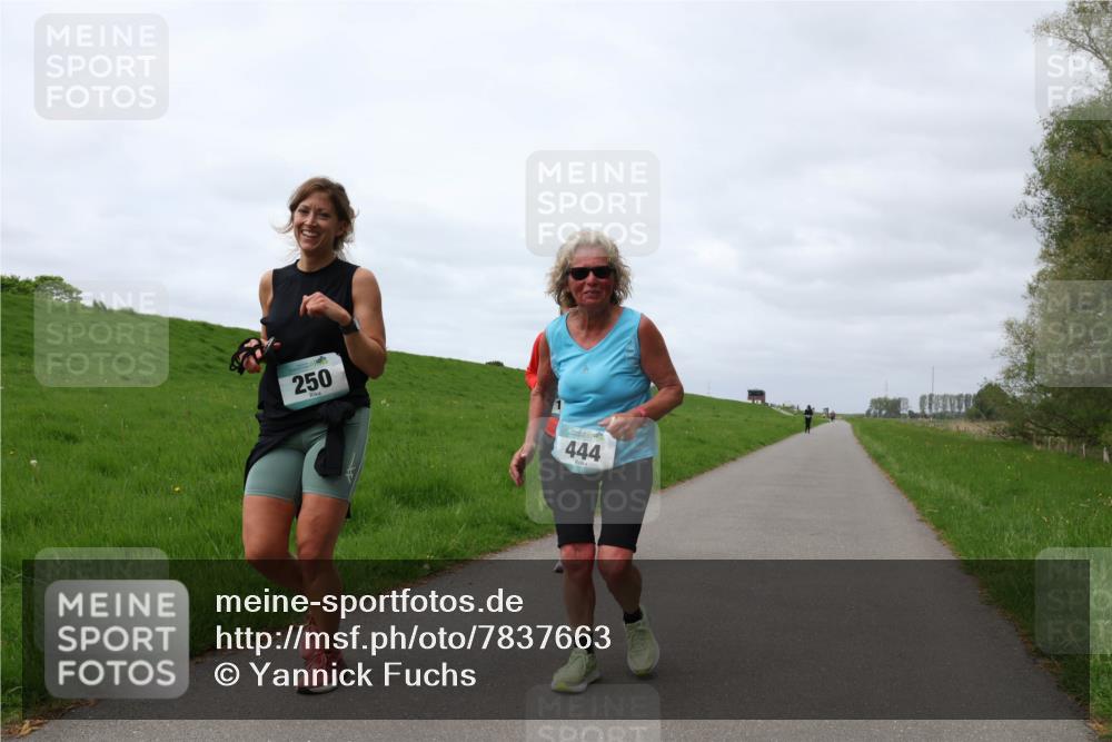 04.05.2025 - 8. Wedeler Halbmarathon Yannick Fuchs http://msf.ph/oto/7837663 04.05.2025 12:01:05 Laufen 250, 444 meine-sportfotos.de