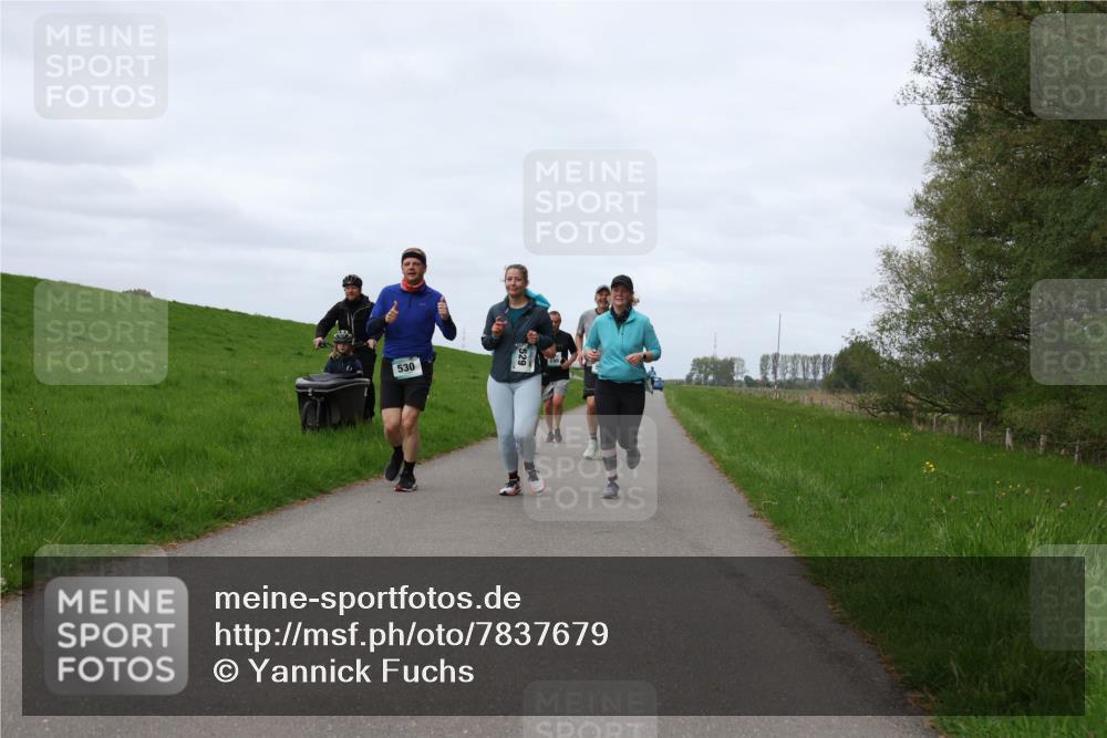 04.05.2025 - 8. Wedeler Halbmarathon Yannick Fuchs http://msf.ph/oto/7837679 04.05.2025 11:46:23 Laufen 530 meine-sportfotos.de