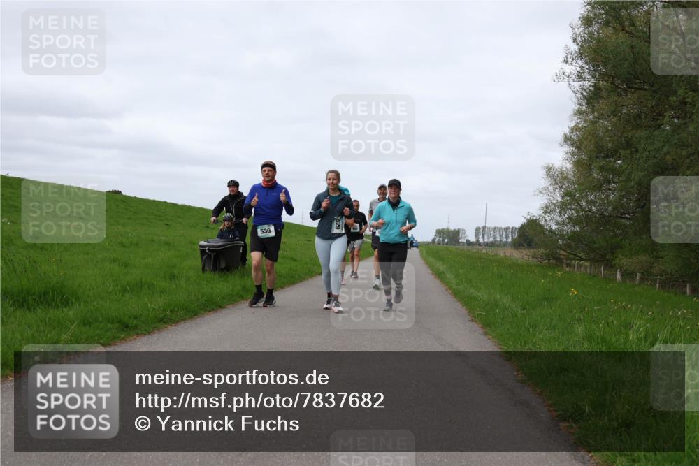 04.05.2025 - 8. Wedeler Halbmarathon Yannick Fuchs http://msf.ph/oto/7837682 04.05.2025 11:46:23 Laufen 530 meine-sportfotos.de