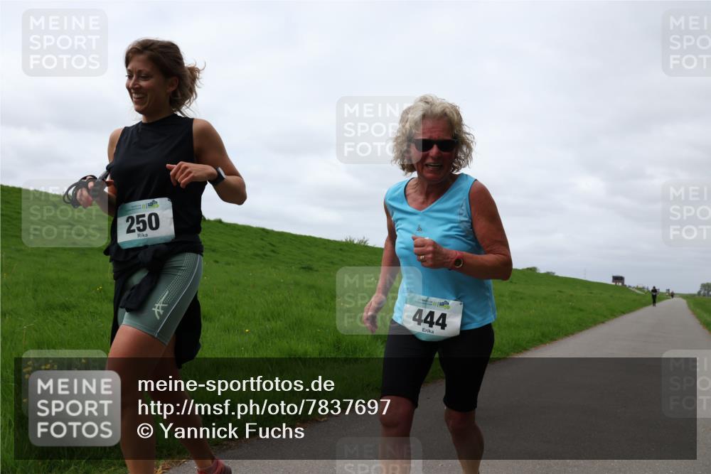 04.05.2025 - 8. Wedeler Halbmarathon Yannick Fuchs http://msf.ph/oto/7837697 04.05.2025 12:01:06 Laufen 250, 444 meine-sportfotos.de
