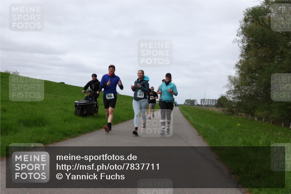04.05.2025 - 8. Wedeler Halbmarathon Yannick Fuchs http://msf.ph/oto/7837711 04.05.2025 11:46:24 Laufen 530 meine-sportfotos.de