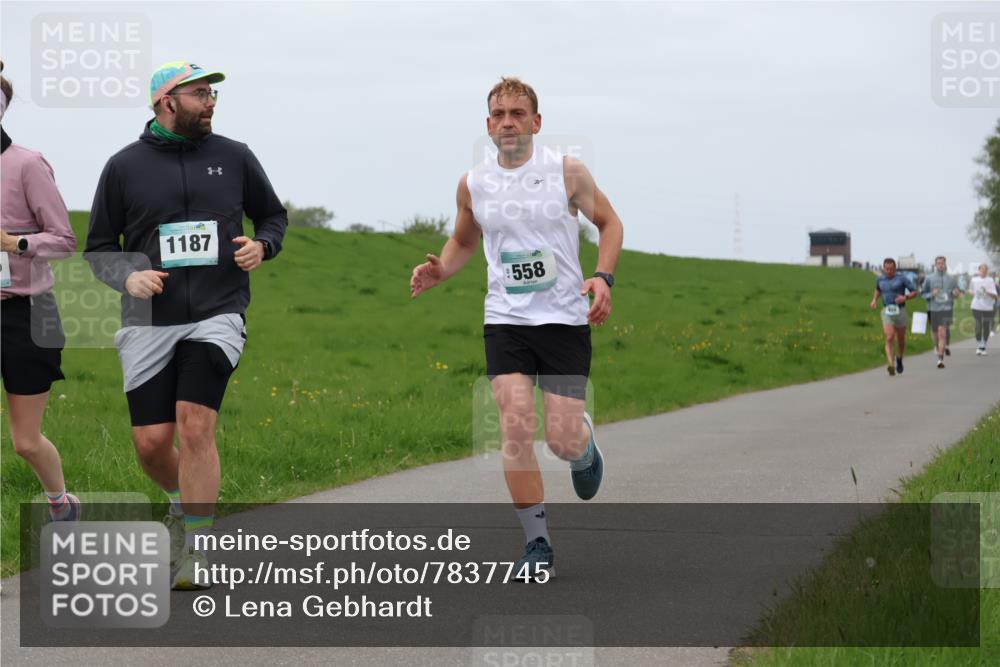 04.05.2025 - 8. Wedeler Halbmarathon Lena Gebhardt http://msf.ph/oto/7837745 04.05.2025 11:35:02 Laufen 1187, 558 meine-sportfotos.de