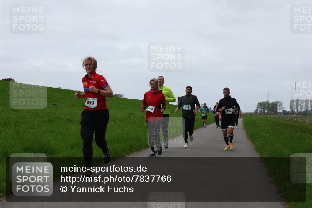 04.05.2025 - 8. Wedeler Halbmarathon Yannick Fuchs http://msf.ph/oto/7837766 04.05.2025 11:24:56 Laufen 146, 859, 475, 736 meine-sportfotos.de
