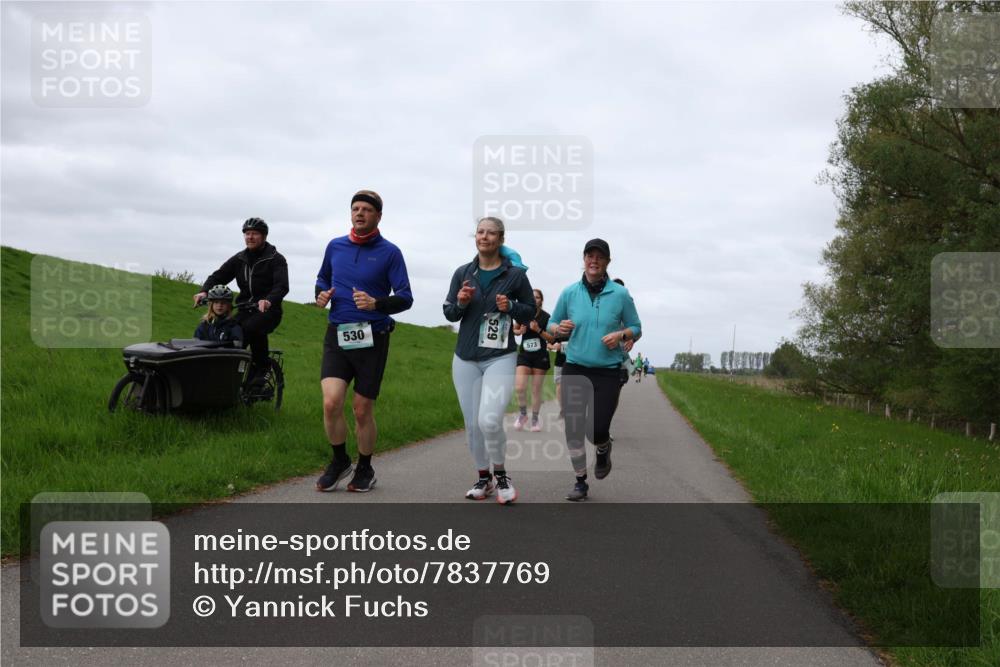 04.05.2025 - 8. Wedeler Halbmarathon Yannick Fuchs http://msf.ph/oto/7837769 04.05.2025 11:46:25 Laufen 530, 573 meine-sportfotos.de