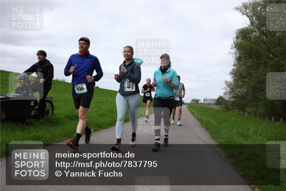 04.05.2025 - 8. Wedeler Halbmarathon Yannick Fuchs http://msf.ph/oto/7837795 04.05.2025 11:46:25 Laufen 530, 529, 573 meine-sportfotos.de