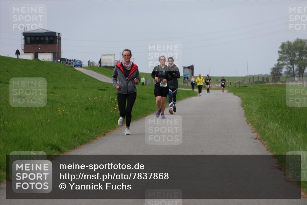 04.05.2025 - 8. Wedeler Halbmarathon Yannick Fuchs http://msf.ph/oto/7837868 04.05.2025 12:01:37 Laufen 235 meine-sportfotos.de