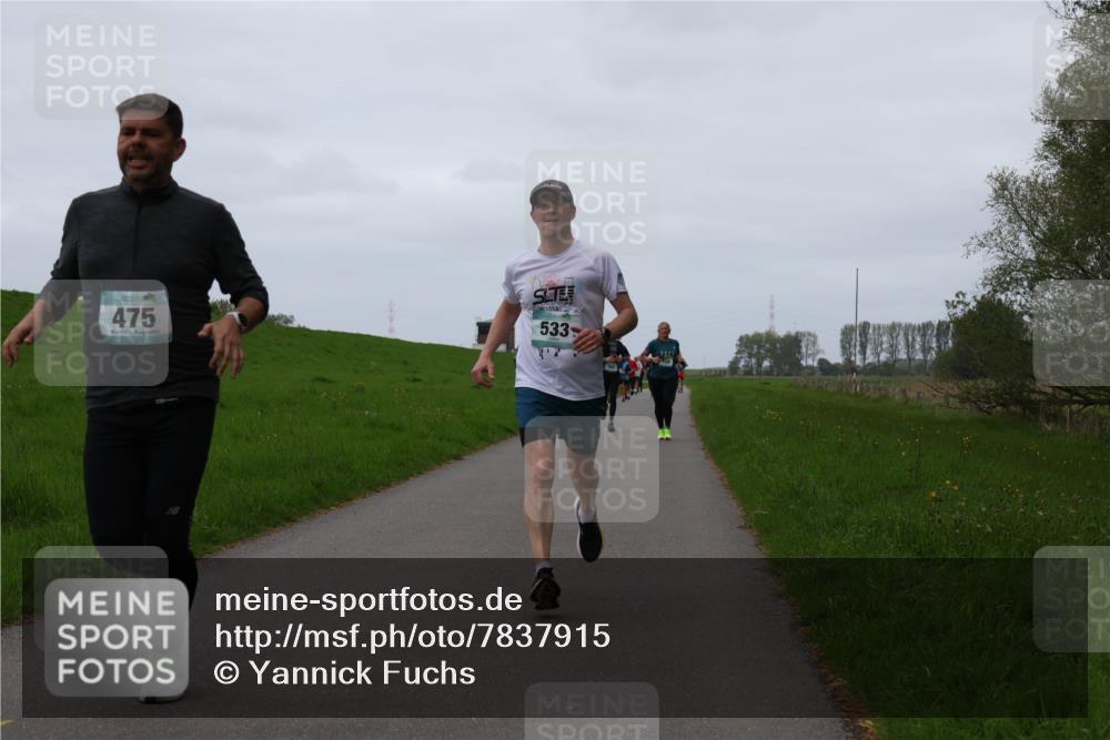 04.05.2025 - 8. Wedeler Halbmarathon Yannick Fuchs http://msf.ph/oto/7837915 04.05.2025 11:25:00 Laufen 475, 533 meine-sportfotos.de