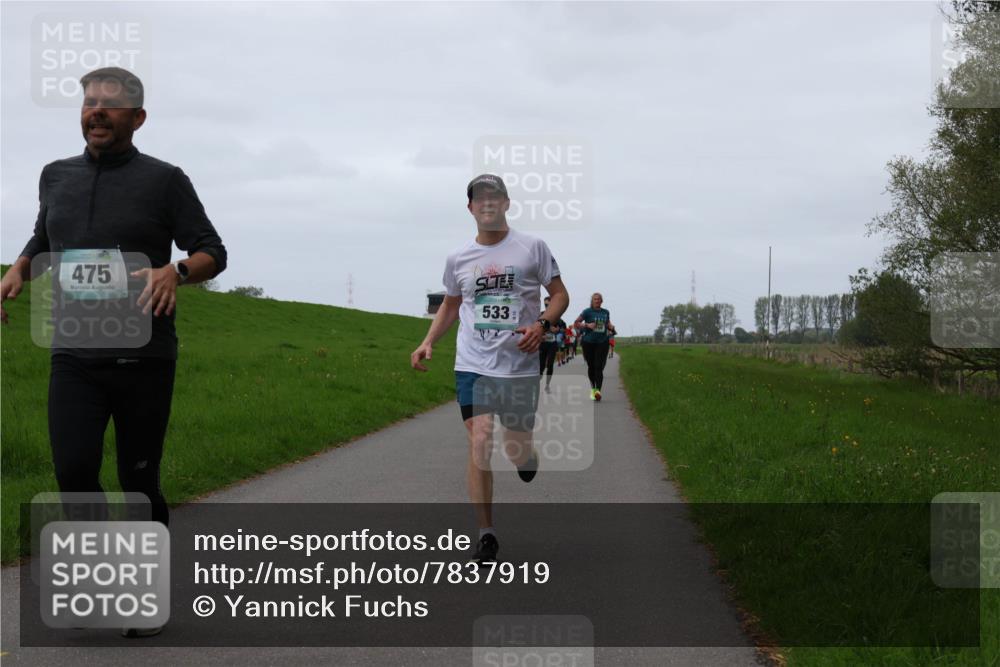 04.05.2025 - 8. Wedeler Halbmarathon Yannick Fuchs http://msf.ph/oto/7837919 04.05.2025 11:25:00 Laufen 475, 533 meine-sportfotos.de