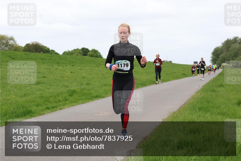 04.05.2025 - 8. Wedeler Halbmarathon Lena Gebhardt http://msf.ph/oto/7837925 04.05.2025 11:35:51 Laufen 1179, 30 meine-sportfotos.de