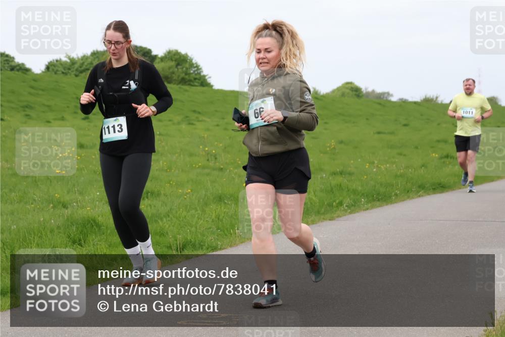 04.05.2025 - 8. Wedeler Halbmarathon Lena Gebhardt http://msf.ph/oto/7838041 04.05.2025 11:36:14 Laufen 1113, 66, 1011 meine-sportfotos.de
