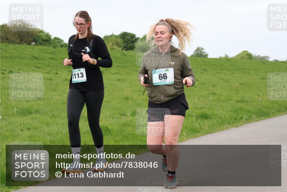 04.05.2025 - 8. Wedeler Halbmarathon Lena Gebhardt http://msf.ph/oto/7838046 04.05.2025 11:36:14 Laufen 1113, 66 meine-sportfotos.de