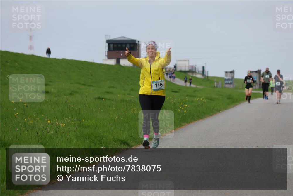 04.05.2025 - 8. Wedeler Halbmarathon Yannick Fuchs http://msf.ph/oto/7838075 04.05.2025 12:02:19 Laufen 716 meine-sportfotos.de