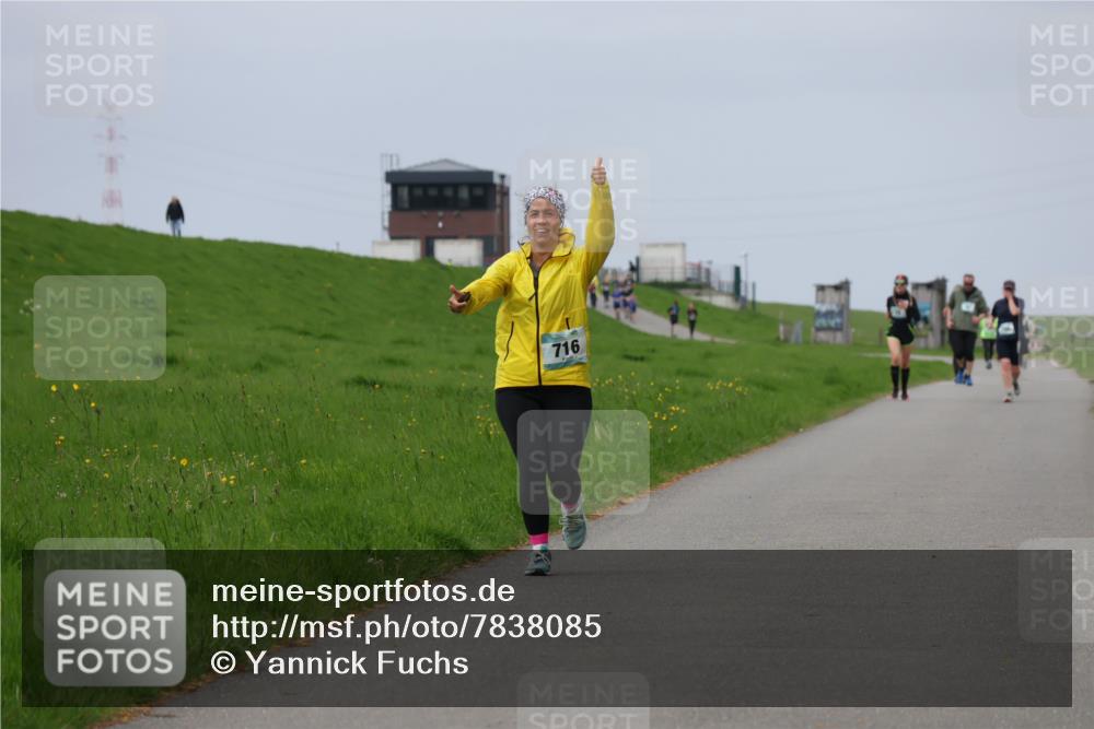 04.05.2025 - 8. Wedeler Halbmarathon Yannick Fuchs http://msf.ph/oto/7838085 04.05.2025 12:02:19 Laufen 716 meine-sportfotos.de