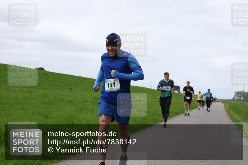 04.05.2025 - 8. Wedeler Halbmarathon Yannick Fuchs http://msf.ph/oto/7838142 04.05.2025 11:46:41 Laufen 151, 596 meine-sportfotos.de