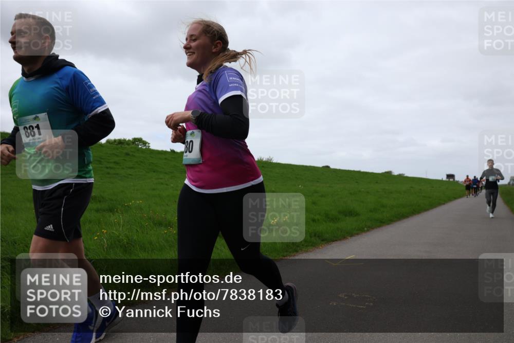 04.05.2025 - 8. Wedeler Halbmarathon Yannick Fuchs http://msf.ph/oto/7838183 04.05.2025 11:25:10 Laufen 881, 80 meine-sportfotos.de