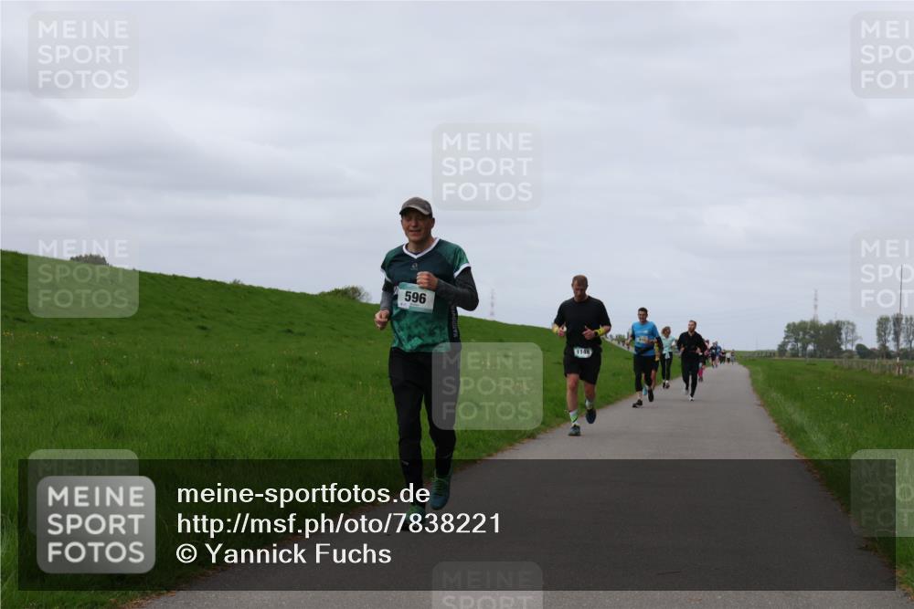 04.05.2025 - 8. Wedeler Halbmarathon Yannick Fuchs http://msf.ph/oto/7838221 04.05.2025 11:46:43 Laufen 596, 1148 meine-sportfotos.de