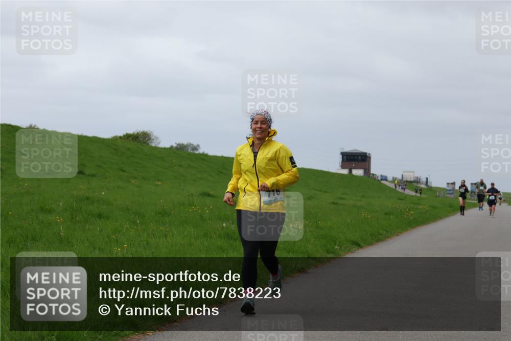 04.05.2025 - 8. Wedeler Halbmarathon Yannick Fuchs http://msf.ph/oto/7838223 04.05.2025 12:02:23 Laufen 716 meine-sportfotos.de