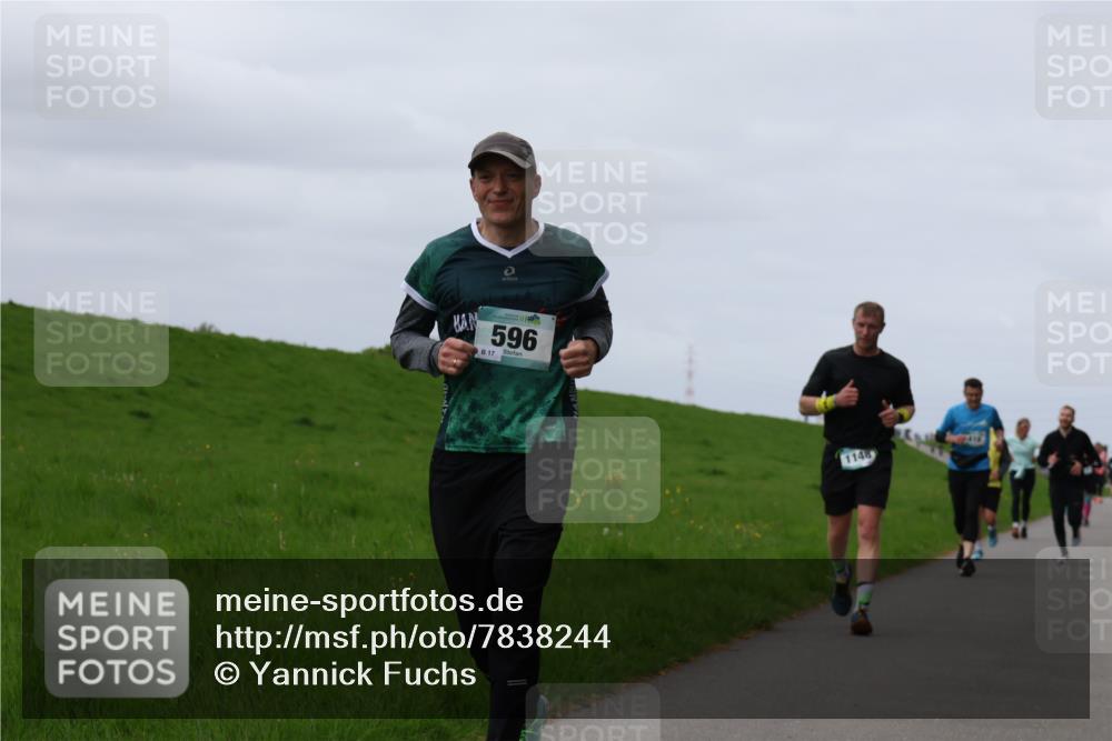 04.05.2025 - 8. Wedeler Halbmarathon Yannick Fuchs http://msf.ph/oto/7838244 04.05.2025 11:46:44 Laufen 596, 17, 1148 meine-sportfotos.de