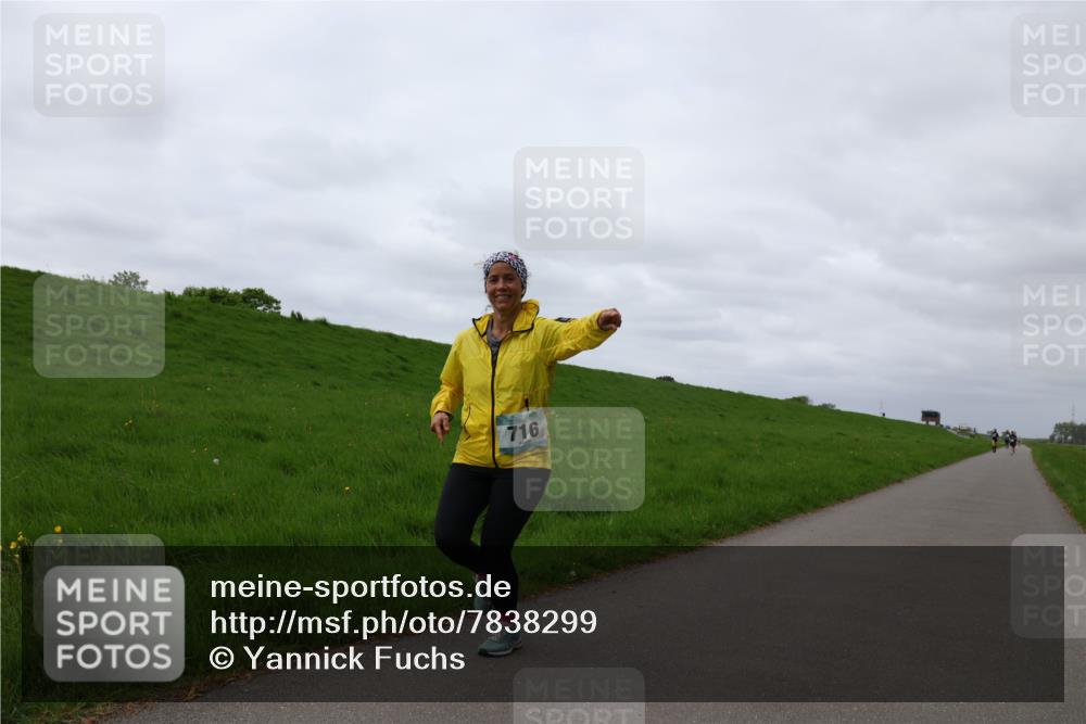 04.05.2025 - 8. Wedeler Halbmarathon Yannick Fuchs http://msf.ph/oto/7838299 04.05.2025 12:02:26 Laufen 716 meine-sportfotos.de