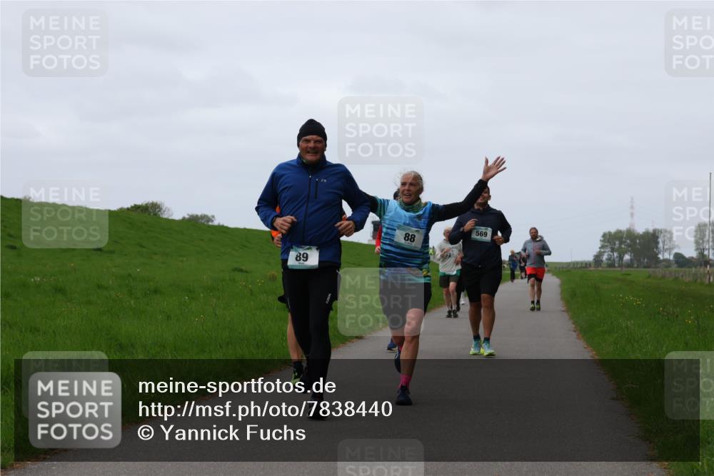 04.05.2025 - 8. Wedeler Halbmarathon Yannick Fuchs http://msf.ph/oto/7838440 04.05.2025 11:25:19 Laufen 89, 88, 569 meine-sportfotos.de