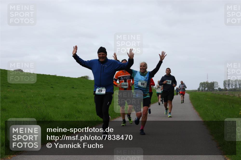 04.05.2025 - 8. Wedeler Halbmarathon Yannick Fuchs http://msf.ph/oto/7838470 04.05.2025 11:25:20 Laufen 89, 1086, 88, 569 meine-sportfotos.de