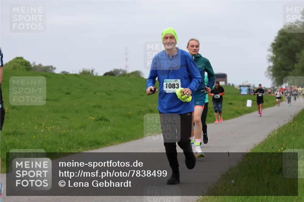 04.05.2025 - 8. Wedeler Halbmarathon Lena Gebhardt http://msf.ph/oto/7838499 04.05.2025 11:37:30 Laufen 1083, 53 meine-sportfotos.de