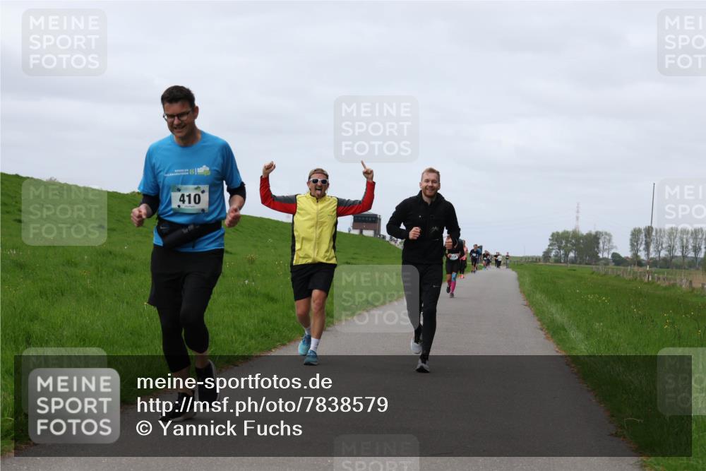 04.05.2025 - 8. Wedeler Halbmarathon Yannick Fuchs http://msf.ph/oto/7838579 04.05.2025 11:46:51 Laufen 410, 114 meine-sportfotos.de