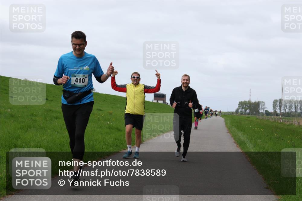 04.05.2025 - 8. Wedeler Halbmarathon Yannick Fuchs http://msf.ph/oto/7838589 04.05.2025 11:46:52 Laufen 410, 114 meine-sportfotos.de