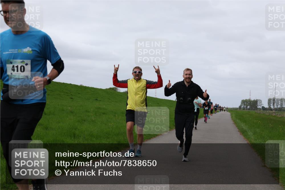 04.05.2025 - 8. Wedeler Halbmarathon Yannick Fuchs http://msf.ph/oto/7838650 04.05.2025 11:46:53 Laufen 81, 410 meine-sportfotos.de