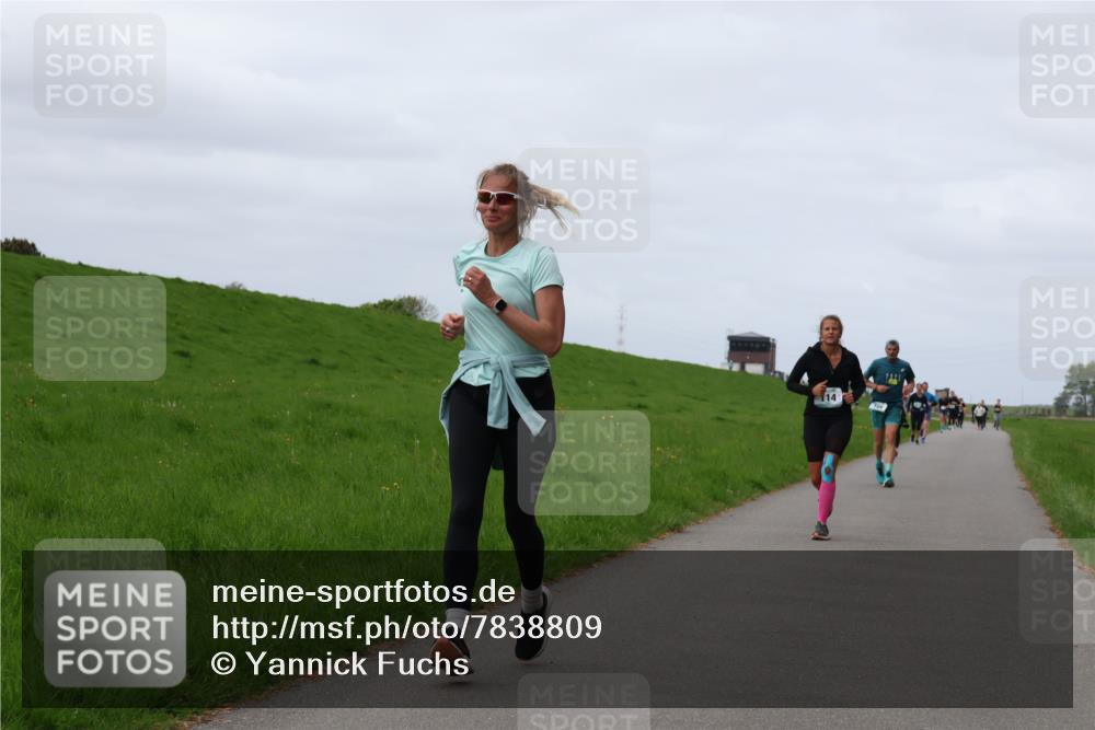 04.05.2025 - 8. Wedeler Halbmarathon Yannick Fuchs http://msf.ph/oto/7838809 04.05.2025 11:46:58 Laufen 14 meine-sportfotos.de