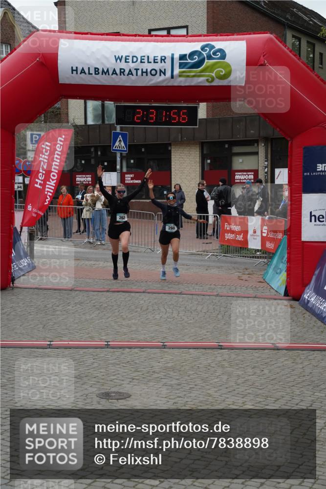 04.05.2025 - 8. Wedeler Halbmarathon Felixshl http://msf.ph/oto/7838898 04.05.2025 12:31:54 Ziel 260, 262 meine-sportfotos.de