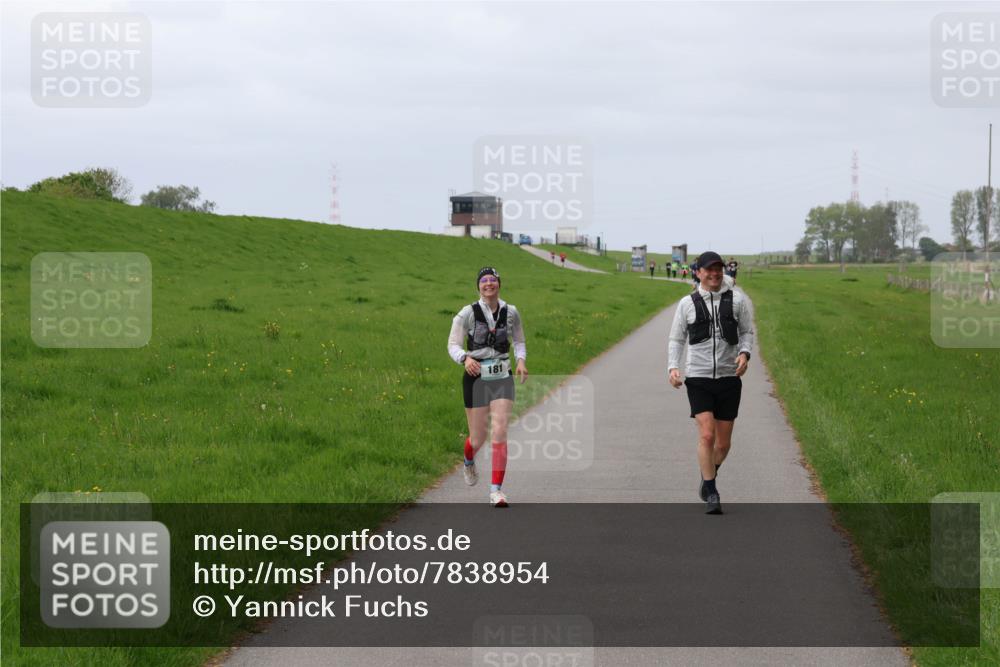 04.05.2025 - 8. Wedeler Halbmarathon Yannick Fuchs http://msf.ph/oto/7838954 04.05.2025 12:03:36 Laufen 181 meine-sportfotos.de