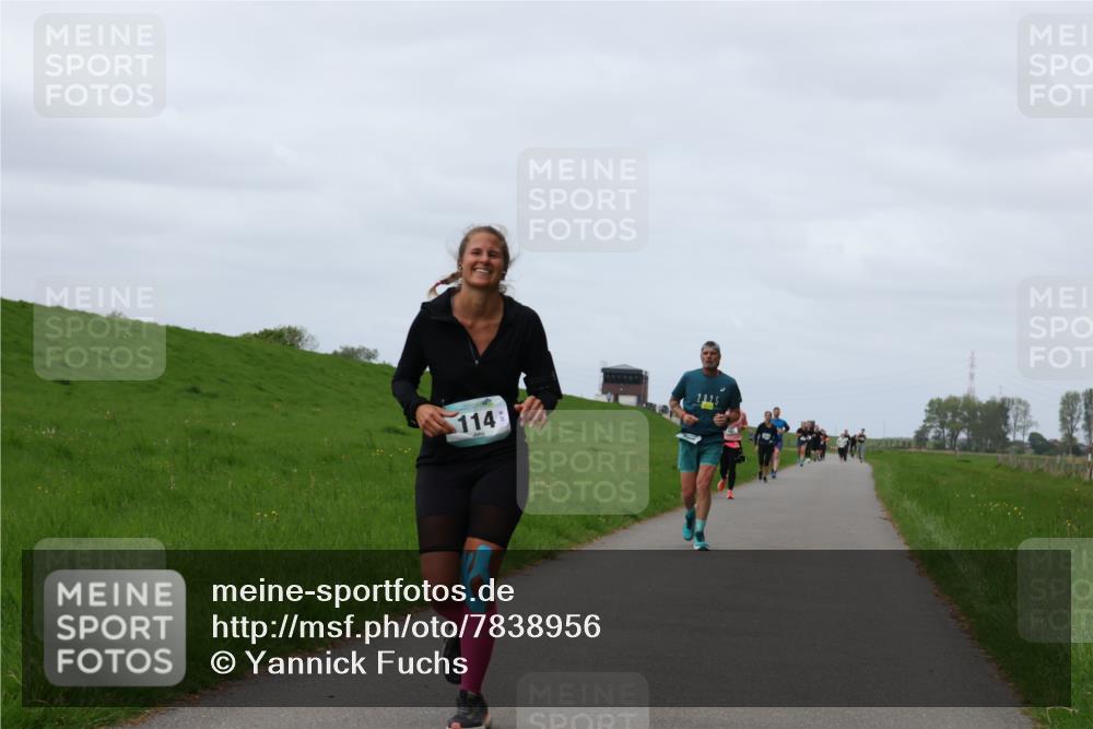 04.05.2025 - 8. Wedeler Halbmarathon Yannick Fuchs http://msf.ph/oto/7838956 04.05.2025 11:47:02 Laufen 114 meine-sportfotos.de