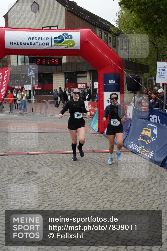 04.05.2025 - 8. Wedeler Halbmarathon Felixshl http://msf.ph/oto/7839011 04.05.2025 12:31:56 Ziel 260, 262 meine-sportfotos.de