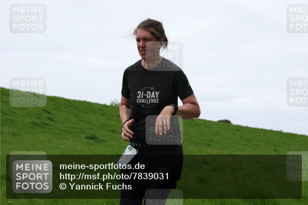 04.05.2025 - 8. Wedeler Halbmarathon Yannick Fuchs http://msf.ph/oto/7839031 04.05.2025 11:25:33 Laufen 31 meine-sportfotos.de