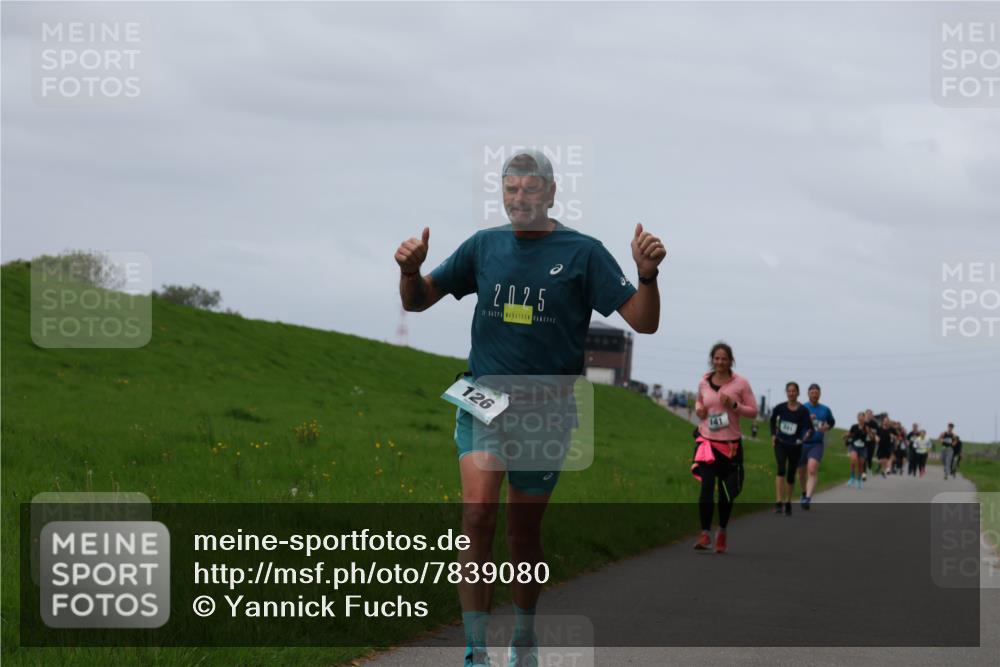 04.05.2025 - 8. Wedeler Halbmarathon Yannick Fuchs http://msf.ph/oto/7839080 04.05.2025 11:47:05 Laufen 2025, 126, 141 meine-sportfotos.de