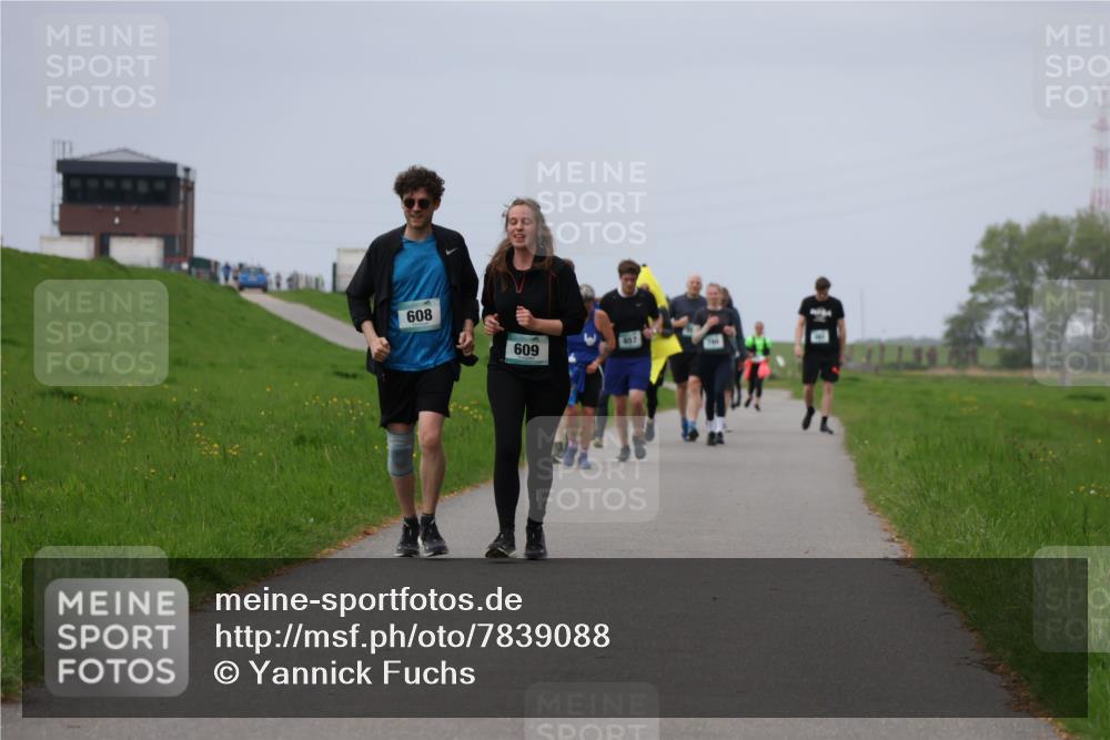 04.05.2025 - 8. Wedeler Halbmarathon Yannick Fuchs http://msf.ph/oto/7839088 04.05.2025 12:04:15 Laufen 608, 609, 657 meine-sportfotos.de