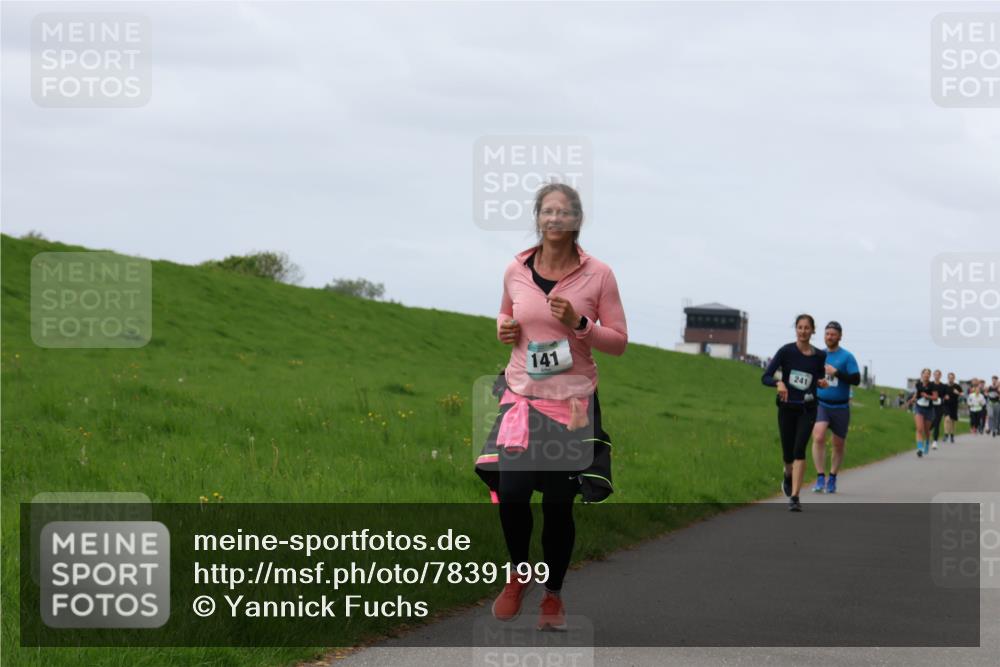 04.05.2025 - 8. Wedeler Halbmarathon Yannick Fuchs http://msf.ph/oto/7839199 04.05.2025 11:47:11 Laufen 141, 241 meine-sportfotos.de