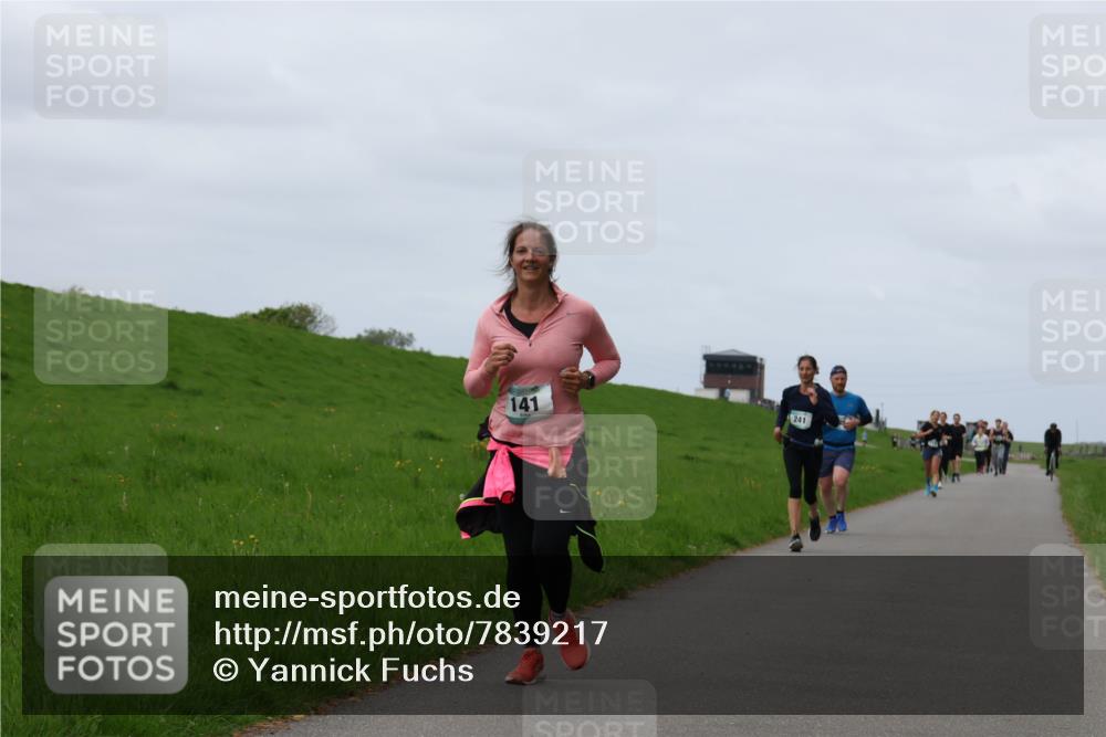 04.05.2025 - 8. Wedeler Halbmarathon Yannick Fuchs http://msf.ph/oto/7839217 04.05.2025 11:47:11 Laufen 141, 241 meine-sportfotos.de