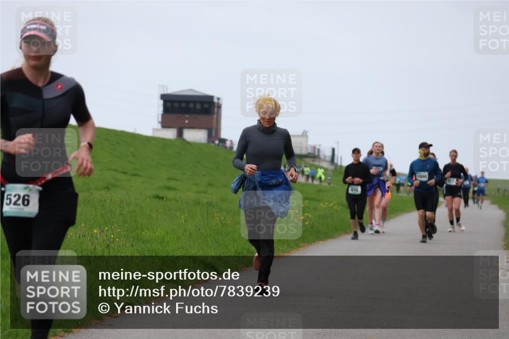 04.05.2025 - 8. Wedeler Halbmarathon Yannick Fuchs http://msf.ph/oto/7839239 04.05.2025 11:25:40 Laufen 526, 670, 1000 meine-sportfotos.de