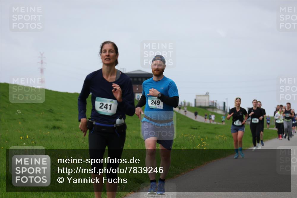 04.05.2025 - 8. Wedeler Halbmarathon Yannick Fuchs http://msf.ph/oto/7839246 04.05.2025 11:47:15 Laufen 241, 249, 1177 meine-sportfotos.de