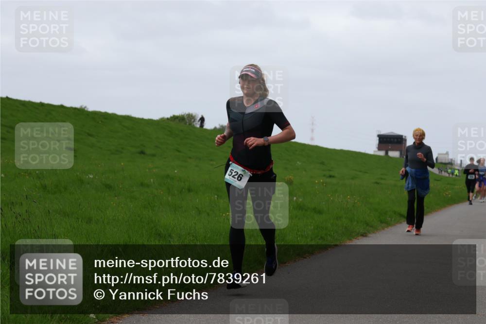 04.05.2025 - 8. Wedeler Halbmarathon Yannick Fuchs http://msf.ph/oto/7839261 04.05.2025 11:25:41 Laufen 526 meine-sportfotos.de