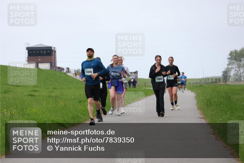 04.05.2025 - 8. Wedeler Halbmarathon Yannick Fuchs http://msf.ph/oto/7839350 04.05.2025 11:25:47 Laufen 1000, 1065, 817 meine-sportfotos.de