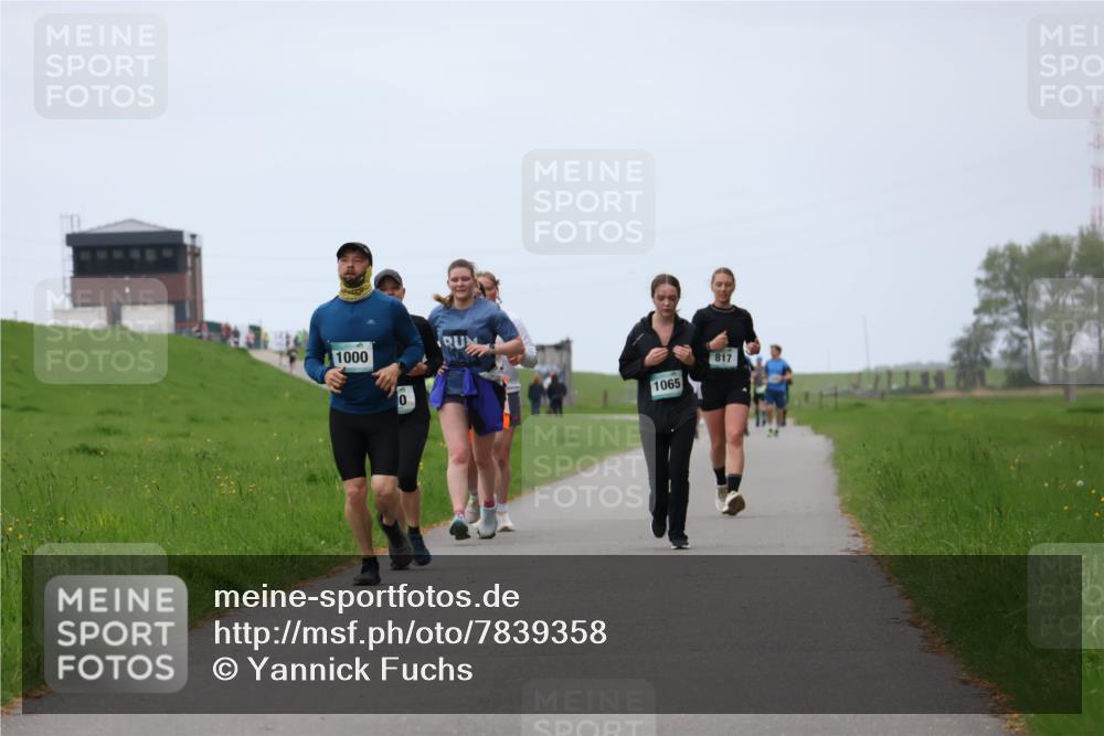 04.05.2025 - 8. Wedeler Halbmarathon Yannick Fuchs http://msf.ph/oto/7839358 04.05.2025 11:25:47 Laufen 1000, 0, 1065, 817 meine-sportfotos.de