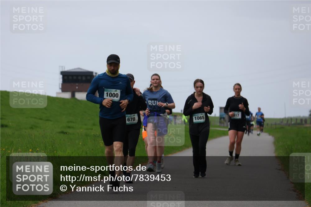 04.05.2025 - 8. Wedeler Halbmarathon Yannick Fuchs http://msf.ph/oto/7839453 04.05.2025 11:25:50 Laufen 1000, 670, 1065, 817 meine-sportfotos.de