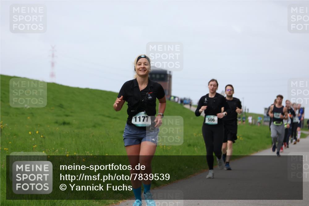 04.05.2025 - 8. Wedeler Halbmarathon Yannick Fuchs http://msf.ph/oto/7839539 04.05.2025 11:47:25 Laufen 1177, 506 meine-sportfotos.de