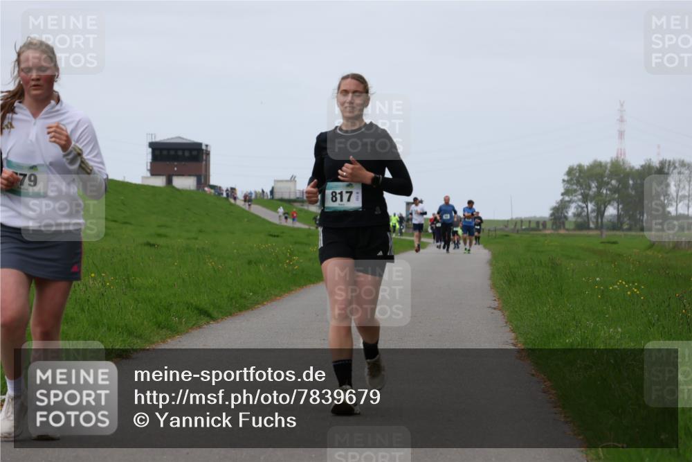 04.05.2025 - 8. Wedeler Halbmarathon Yannick Fuchs http://msf.ph/oto/7839679 04.05.2025 11:25:59 Laufen 79, 817 meine-sportfotos.de