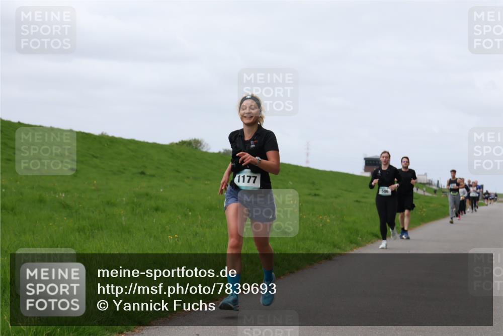 04.05.2025 - 8. Wedeler Halbmarathon Yannick Fuchs http://msf.ph/oto/7839693 04.05.2025 11:47:28 Laufen 1177, 506 meine-sportfotos.de