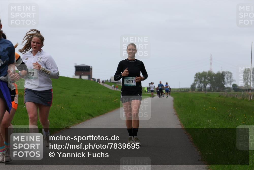 04.05.2025 - 8. Wedeler Halbmarathon Yannick Fuchs http://msf.ph/oto/7839695 04.05.2025 11:25:59 Laufen 79, 817 meine-sportfotos.de